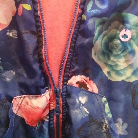 Lilica Ripilica Lightweight jacket - Size 4 - Picture 4 of 10